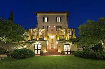 House Volumnia Pensjonat 3*